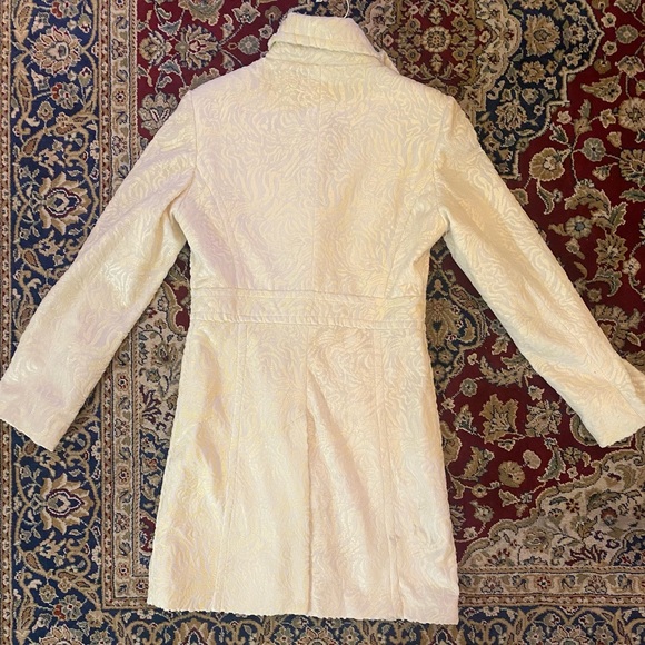 WHBM pea coat, good condition, Size Small - Picture 3 of 3